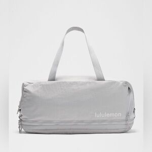 Lululemon 3-in-1 Gym Duffle Bag Silver Drop NWT